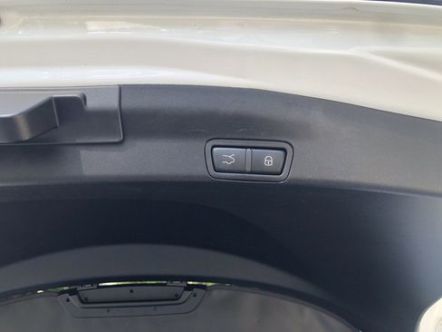 Used 2018 Alfa Romeo Stelvio Sport w/ Quick Order Package 22J Sport image 39