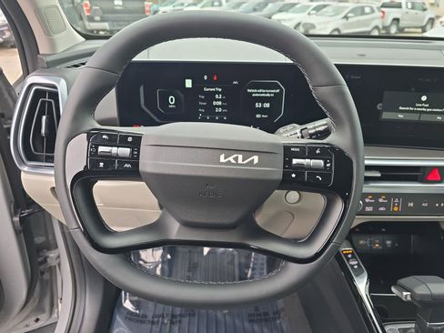 New 2026 Kia Sorento SX image 18