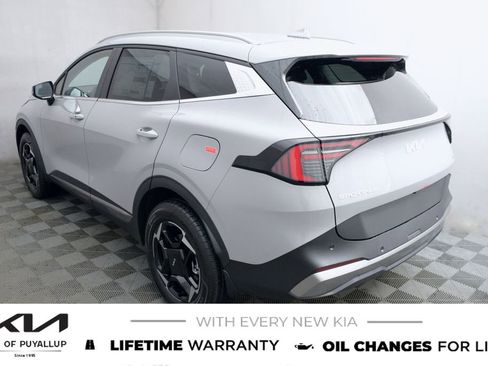 New 2026 Kia Sportage EX image 7