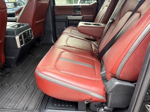 Used 2022 Ford F250 Platinum w/ Tremor Off-Road Package AWD/4WD image 17