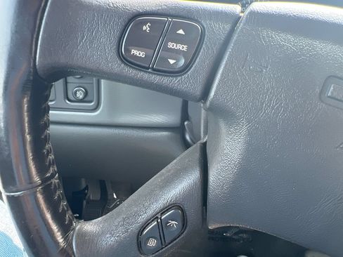 Used 2006 GMC Sierra 2500 SLE w/ Onstar Plus Package AWD/4WD image 20
