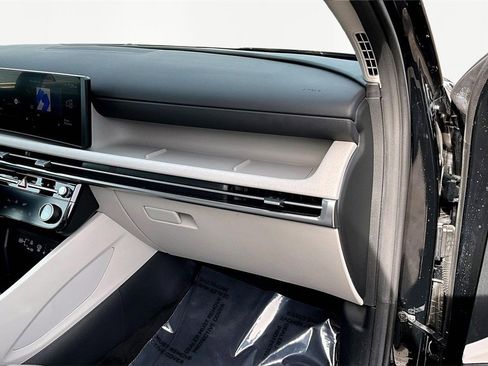 Used 2025 Hyundai Tucson SEL image 17