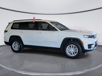Used 2024 Jeep Grand Cherokee L Laredo video 2