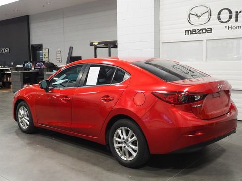 Used 2016 MAZDA MAZDA3 i Sport w/ Preferred Equipment Package image 23