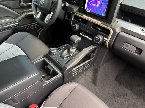 New 2026 Toyota Tacoma TRD Off-Road image 17