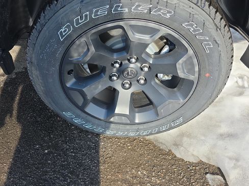 New 2026 RAM 1500 Big Horn w/ Night Edition image 17