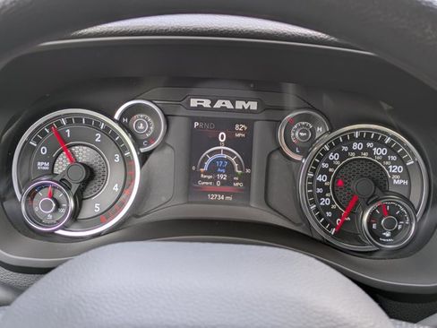 Used 2024 RAM 2500 Tradesman w/ Chrome Appearance Group image 11