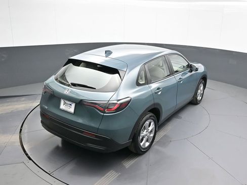 Certified 2023 Honda HR-V LX image 36