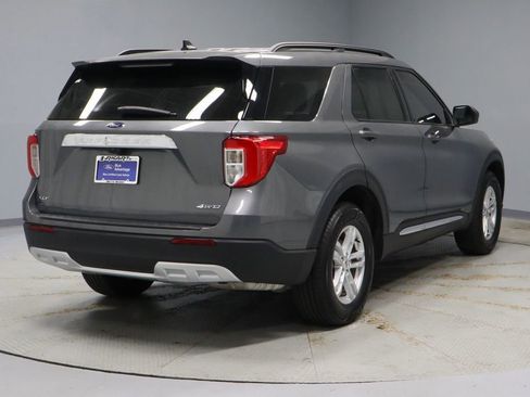 Certified 2024 Ford Explorer XLT w/ Equipment Group 202A AWD/4WD image 11