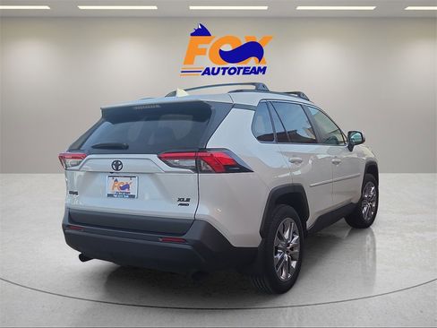 New 2025 Toyota RAV4 XLE Premium image 5
