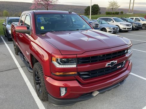 Used 2019 Chevrolet Silverado 1500 LT w/ All Star Edition AWD/4WD image 1