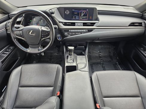 Used 2019 Lexus ES 300h 300h image 2