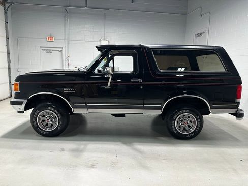 Used 1988 Ford Bronco image 17