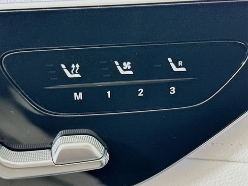 Used 2023 Mercedes-Benz EQS 450+ SUV image 22