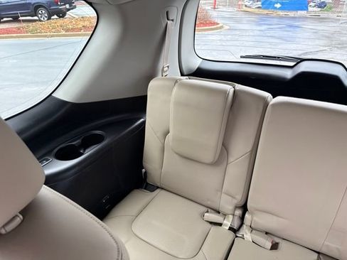 Used 2019 Nissan Armada Platinum w/ Captain's Chairs Package image 22