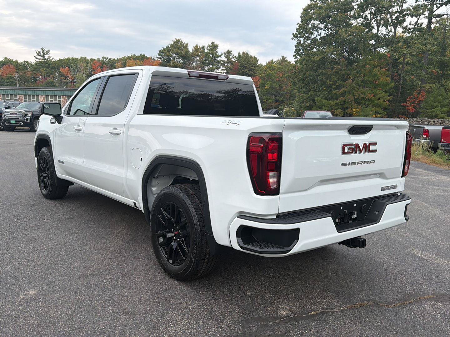 New 2026 GMC Sierra 1500 Elevation AWD/4WD image 3