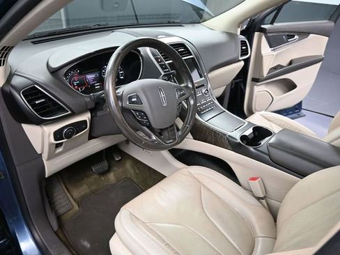 Used 2018 Lincoln MKX Reserve w/ Lincoln MKX Climate Package image 21