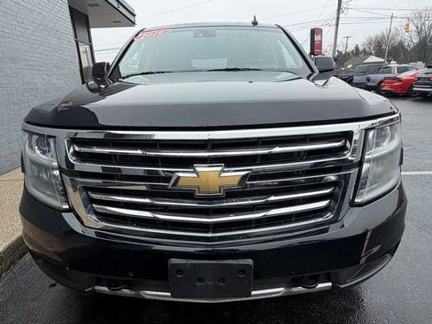 Used 2016 Chevrolet Suburban LT image 4