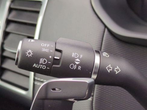 New 2026 Land Rover Discovery Limited Edition image 28