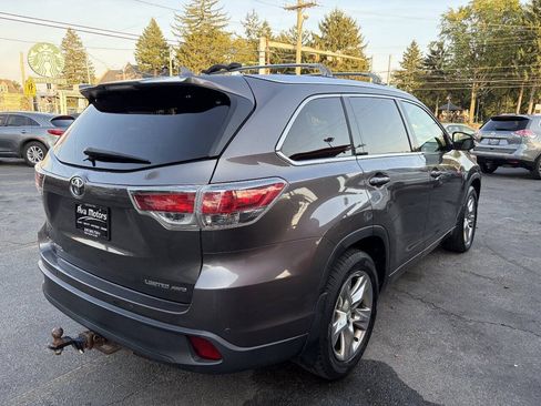 Used 2015 Toyota Highlander Limited Platinum AWD/4WD image 5