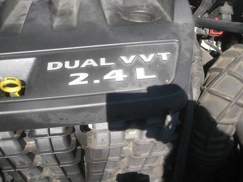 Used 2012 Chrysler 200 Touring image 37