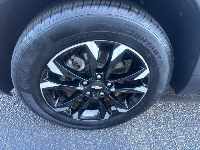 Used 2023 Chevrolet TrailBlazer LT w/ Convenience Package FWD image 8