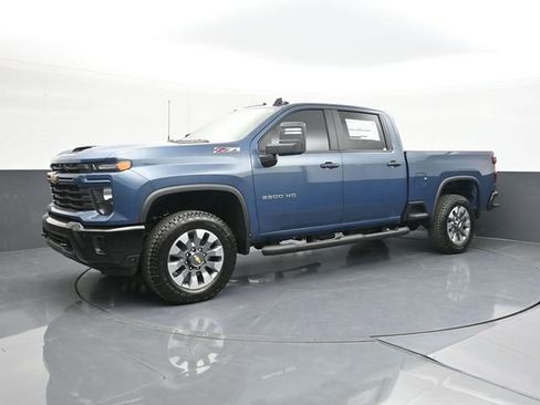 New 2026 Chevrolet Silverado 2500 Custom w/ Custom Value Package AWD/4WD image 4