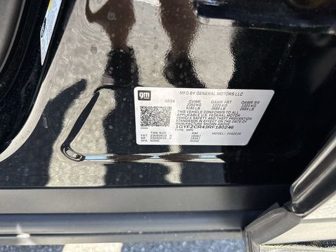 Used 2024 Cadillac XT4 Premium Luxury FWD image 61