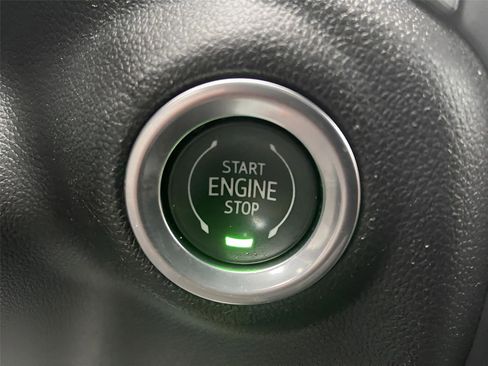 Used 2022 Chevrolet Silverado 1500 RST w/ Z71 Off-Road Package image 28