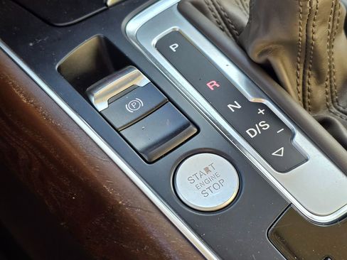 Used 2015 Audi Q5 2.0T Premium Plus w/ Technology Package image 35