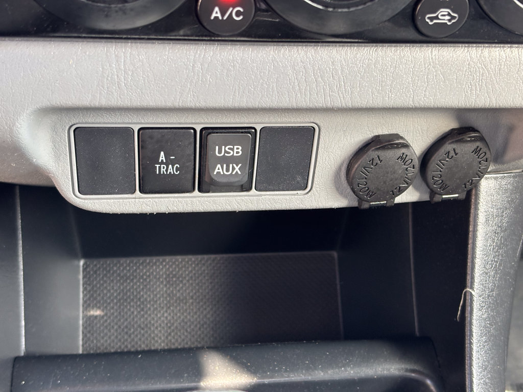 Used 2013 Toyota Tacoma 4x4 Access Cab V6 w/ TRD Off-Road Pkg image 35