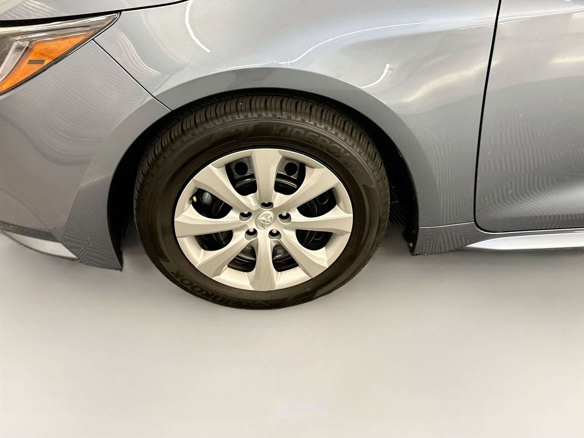 Used 2026 Toyota Corolla LE FWD image 11