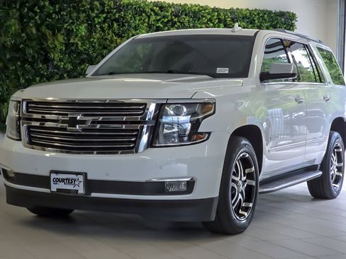 Used 2016 Chevrolet Tahoe LTZ AWD/4WD image 8