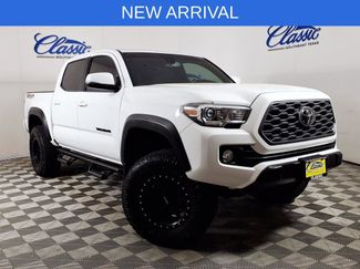 Used 2020 Toyota Tacoma TRD Off-Road w/ Technology Package video 1