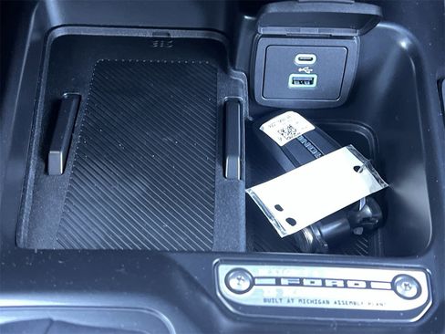 New 2025 Ford Bronco 4-Door w/ Sasquatch Package image 7