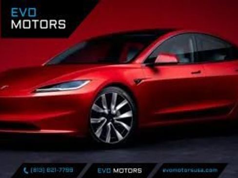 Used 2024 Tesla Model 3 Standard Range RWD image 1