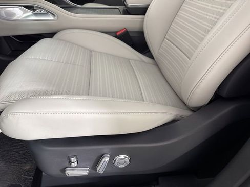 New 2026 Lincoln Nautilus Reserve image 15