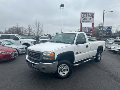 Used 2006 GMC Sierra 2500 W/T w/ Heavy-Duty Power Package