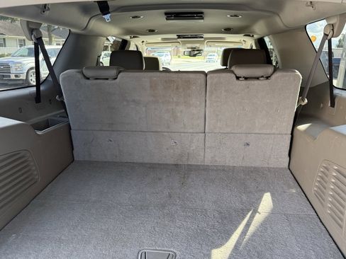 Used 2020 GMC Yukon XL SLT w/ Premium Edition image 50