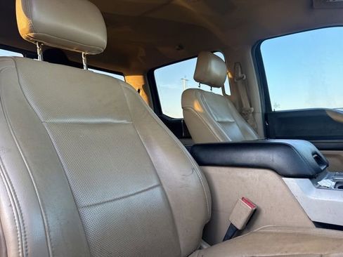 Used 2017 Ford F150 Lariat w/ Equipment Group 501A Mid image 21