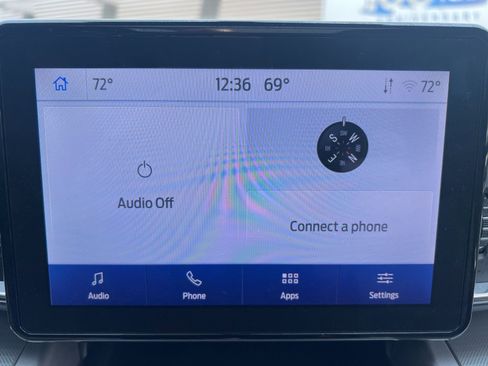 Used 2022 Ford Explorer XLT w/ Equipment Group 202A image 30