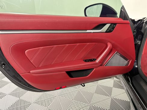 Used 2021 Porsche 911 Turbo S image 14