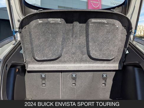 Used 2024 Buick Envista Sport Touring w/ Advanced Safety Package image 22
