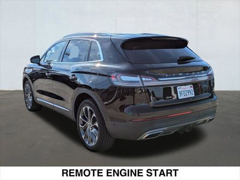 Used 2022 Lincoln Nautilus Reserve image 3