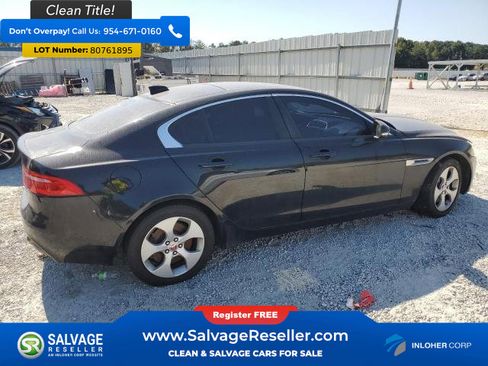Used 2018 Jaguar XE image 4
