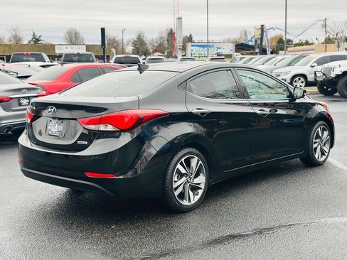 Used 2014 Hyundai Elantra Limited w/ Option Group 03 image 7
