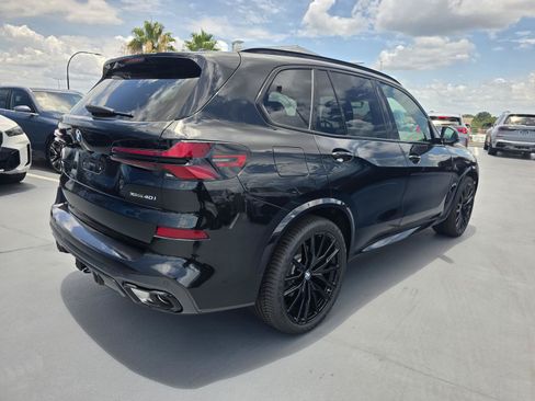 New 2026 BMW X5 xDrive40i w/ M Sport Package AWD/4WD image 2