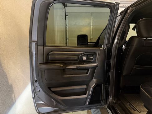 Used 2023 RAM 2500 Limited image 13