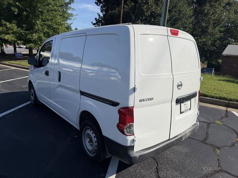Used 2019 Nissan NV200 S FWD image 7
