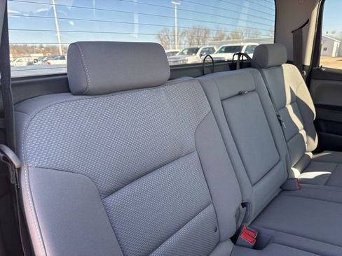 Used 2018 Chevrolet Silverado 1500 LT w/ All Star Edition image 44